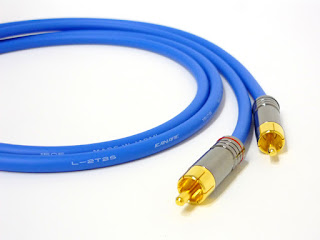 Cáp audio L-2T2S